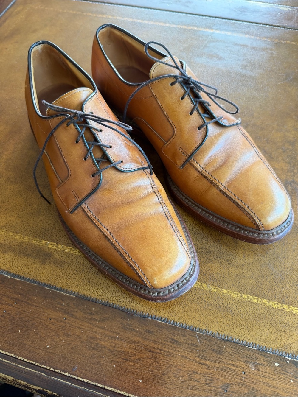 Allen Edmonds Cognac Leather Derby Shoes